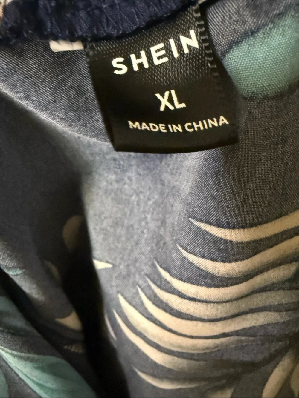 Men’s swim shorts